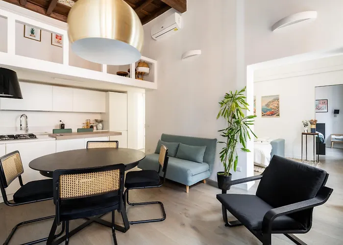 Luxury Retreat- Colosseum * Рим